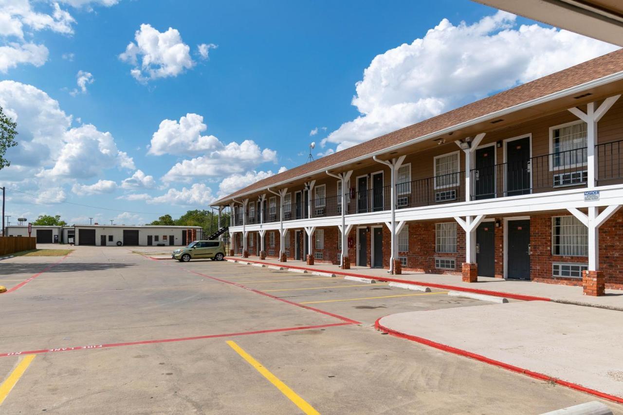 Countryside Inn Kaufman Exterior foto